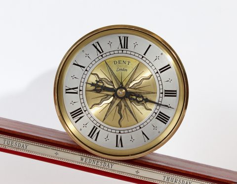 Dent-Inclined-plane-clock